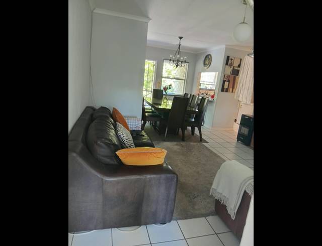 2 BEDROOM APARTMENT TO LET IN NORTH RIDING